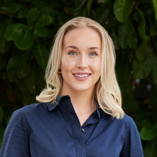 Ella Briggs - Real Estate Agent at Ray White - Bulimba