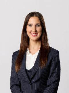 Elle Ambrose - Real Estate Agent