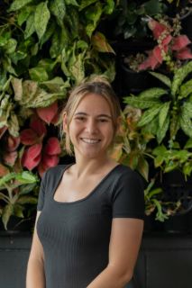 Elli Makrylos - Real Estate Agent