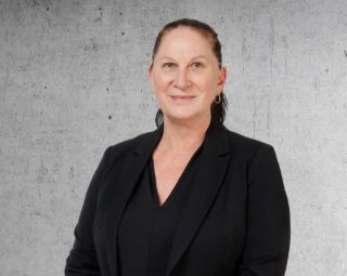 Ellie Flannery - Real Estate Agent