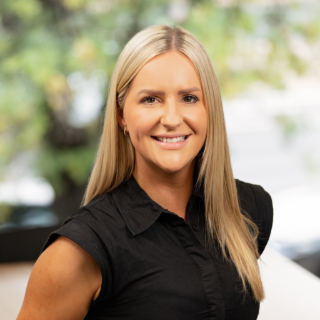 Emma Norman - Real Estate Agent