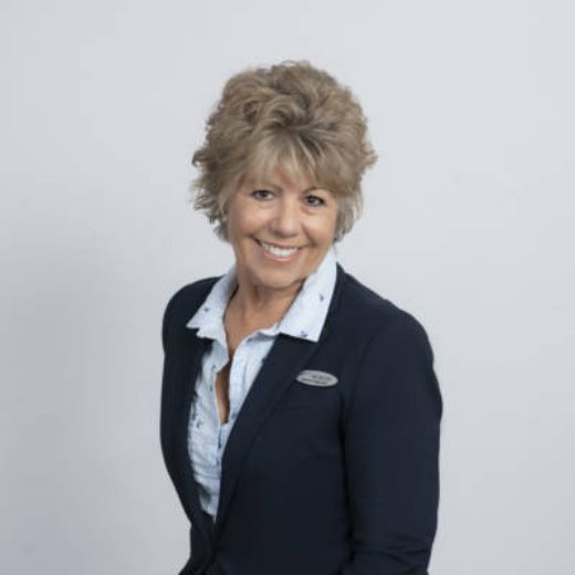 Yasmin Keller - Real Estate Agent at Oz Combined Realty - Huskisson