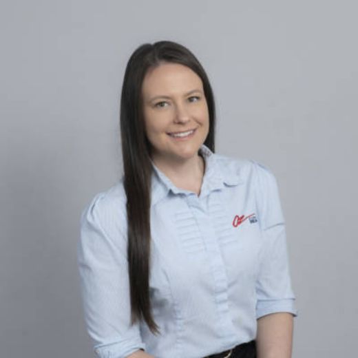 Helena Daniels - Real Estate Agent at Oz Combined Realty - Huskisson
