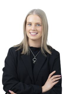 Emily Johnstone - Real Estate Agent
