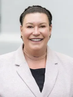 Emily Saunders - Real Estate Agent