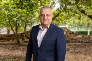Enzo Bufano - Real Estate Agent