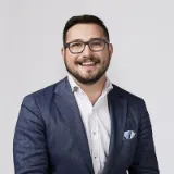 Eoin Ryan-Hicks - Real Estate Agent From - LJ Hooker Kippax - Holt