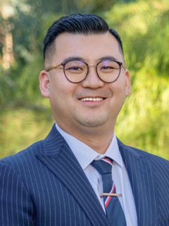 Eric Liu - Real Estate Agent
