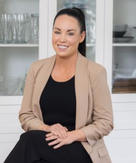 Erin Birkett - Real Estate Agent
