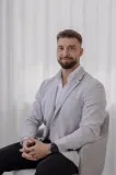 Emre Hasdiraz - Real Estate Agent From - Molenaar + McNeice