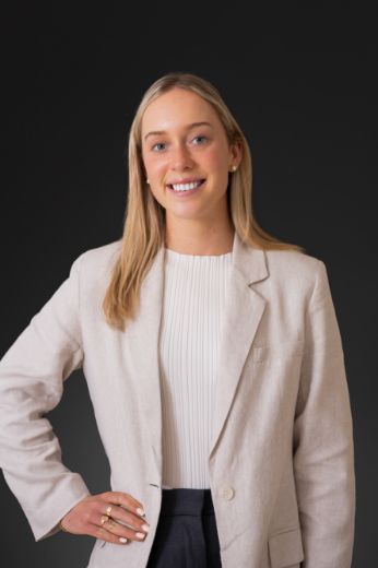 Eva Parnell - Real Estate Agent at Next Move Property - SINGLETON