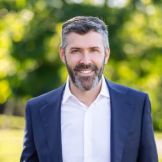 Simon Finlayson - Real Estate Agent