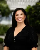 Louisa Edwards - Real Estate Agent From - Harcourts Kingsberry  - Townsville