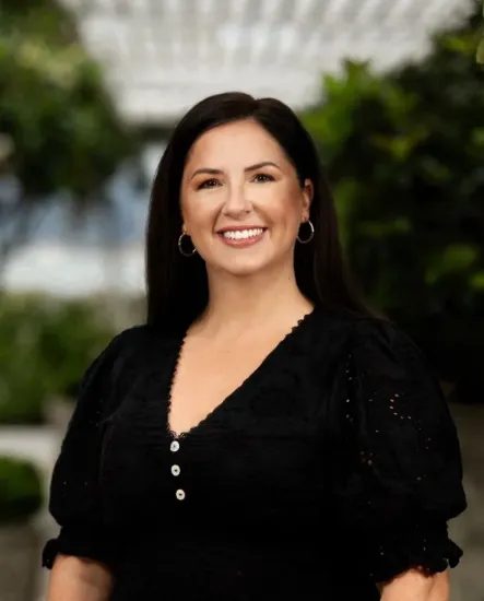 Louisa Edwards - Real Estate Agent at Harcourts Kingsberry  - Townsville