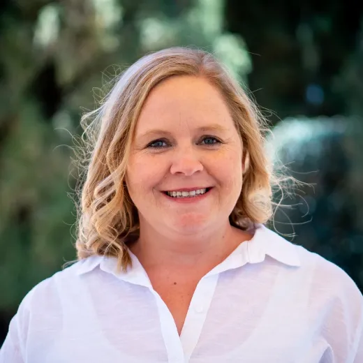 Rebecca Poulter - Real Estate Agent at Ray White Rural - Guyra/Armidale