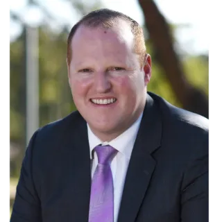 Philip Kelly - Real Estate Agent