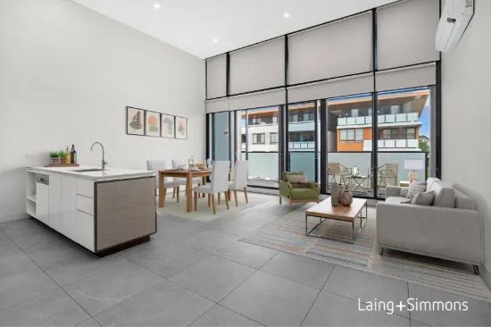 Deluxe Two Bedroom Penthouse with Skyline Views