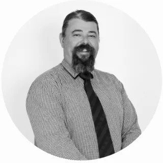 Julian Ellis - Real Estate Agent
