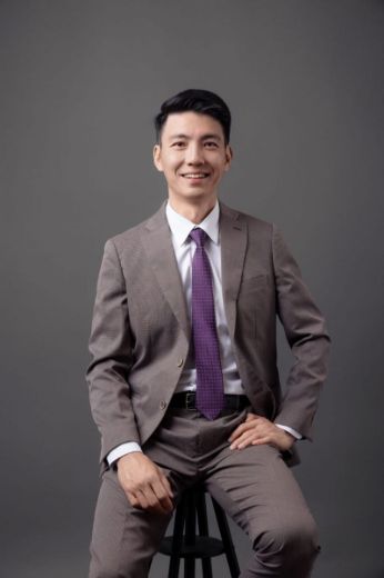 Victor Lee - Real Estate Agent at Rented Property Management - CARLTON