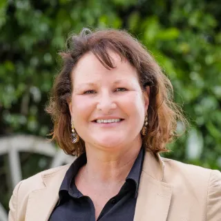 Nicole Blackmore - Real Estate Agent