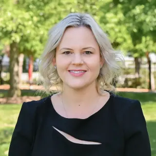 Svetlana Bobroff - Real Estate Agent