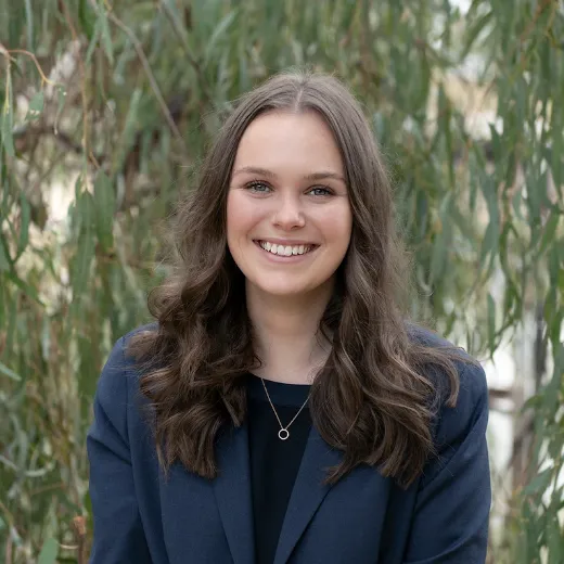 Sarah Scott - Real Estate Agent at Ray White Swan Hill