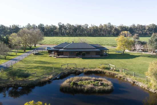 220 Bridge Road, Toolamba, Vic 3614