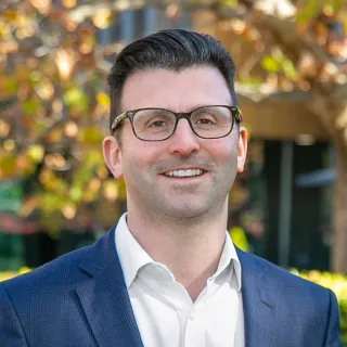 Simon Dahdah - Real Estate Agent