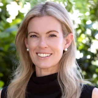 Tara Sharland - Real Estate Agent