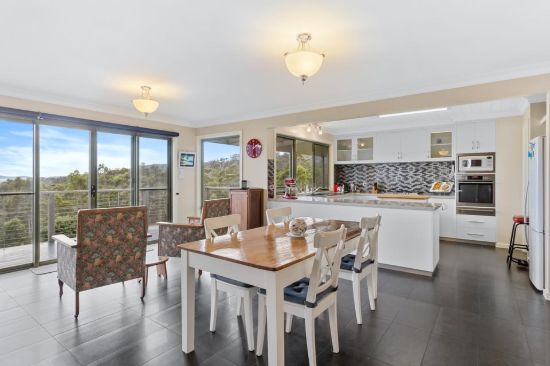 Churchill Real Estate AUS - LUNAWANNA - Real Estate Agency
