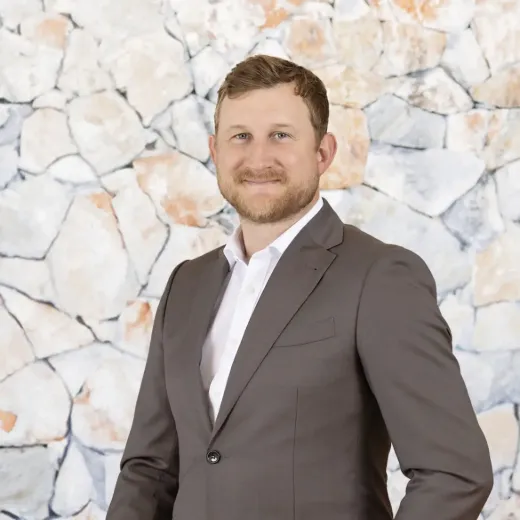 Lachlan Tanzer - Real Estate Agent at Harcourts Property Centre - Wynnum | Manly