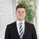 Adam Jones - Real Estate Agent From - Ray White - Redland Bay