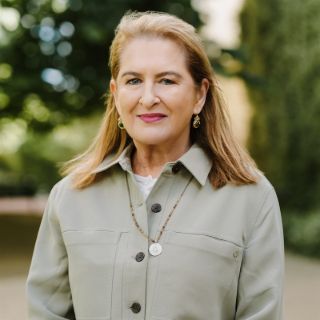 Fiona Stanway - Real Estate Agent