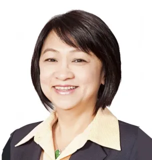 Fiona  Lee - Real Estate Agent