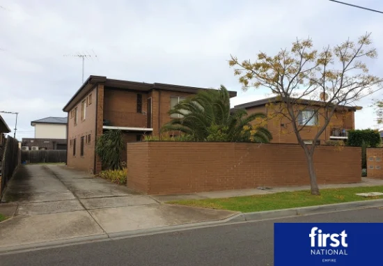 1/12 Marsden Crescent, St Albans, Vic 3021 - For Rent