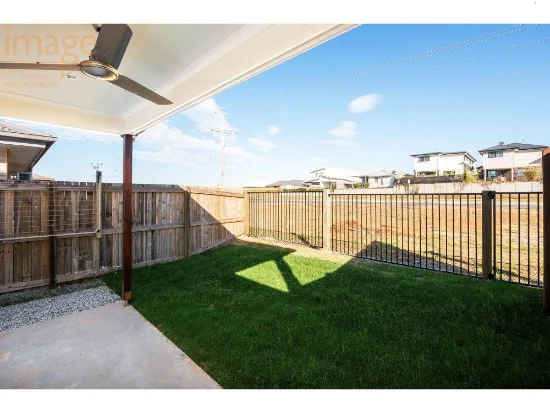 1/26 Marmoset Cct, Dakabin, Qld 4503 - For Rent