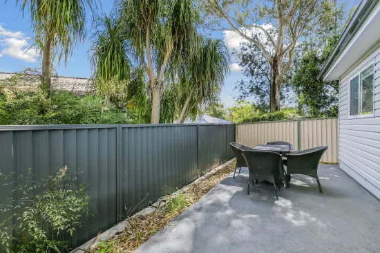 122A Lucas Road, Seven Hills, NSW 2147
