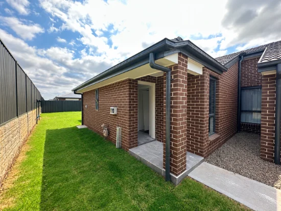 12A Assay Street, Gillieston Heights, NSW 2321