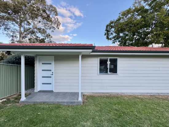 1a Fluorite Place, Eagle Vale, NSW 2558