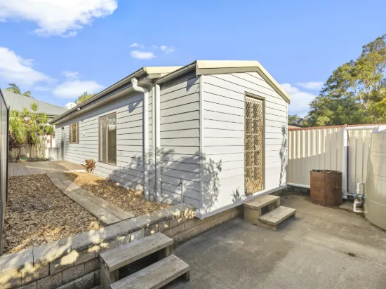 2A Hinemoa Ave, Killarney Vale, NSW 2261