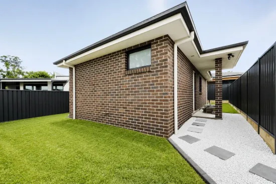 2B Oldfield Road, Seven Hills, NSW 2147