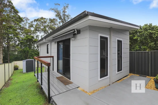 33b Grandview Parade, Gorokan, NSW 2263