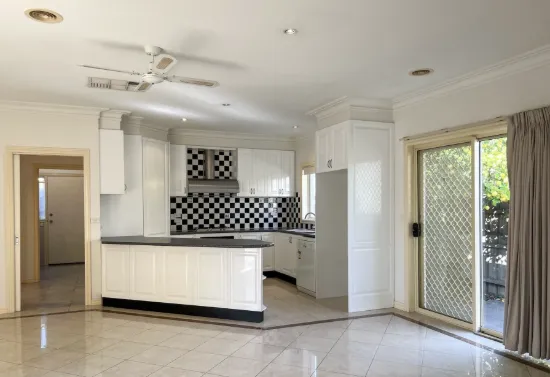 61A Fifth Avenue, Altona North, Vic 3025