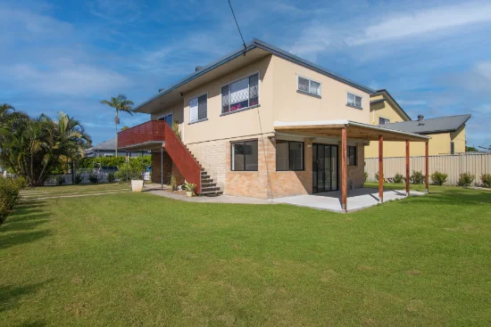 Flat 1 Acacia Place, Ballina, NSW 2478