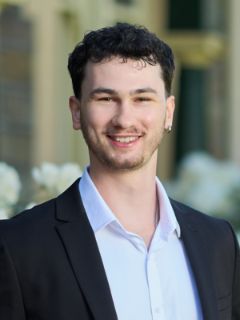 Flynn Penhall - Real Estate Agent