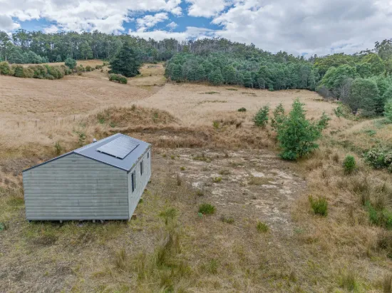 Privately Positioned for a Peaceful Rural Life