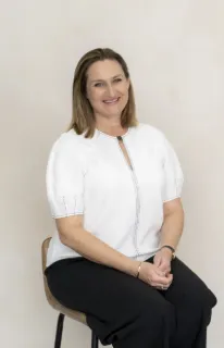 Sarah Kelly - Real Estate Agent