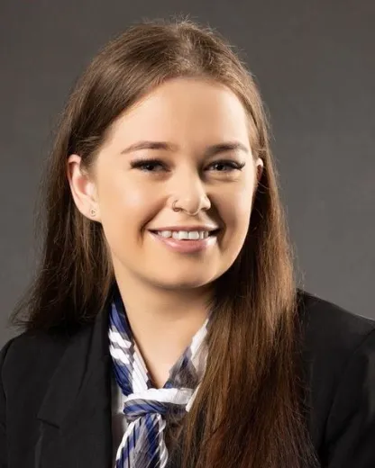 Sharni carlton - Real Estate Agent at First National Westwood - Werribee