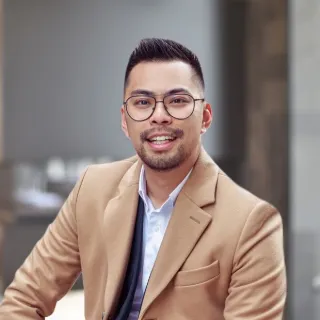 Eddy Hsu - Real Estate Agent