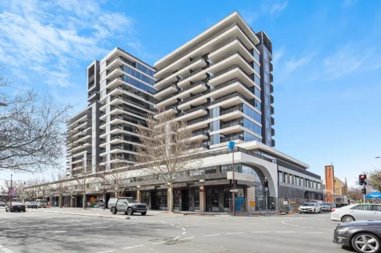Ground-Floor Residence in North Adelaide's Landmark Address